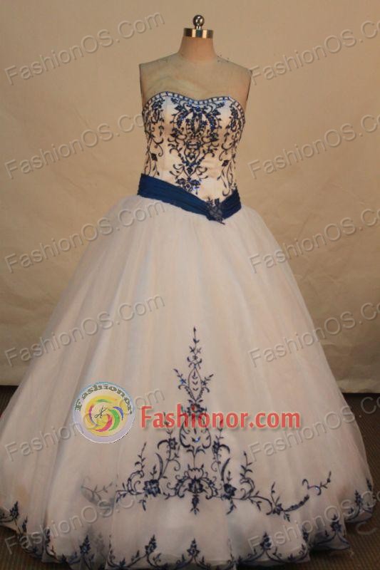 Beautiful A-line Sweetheart Floor-length Vintage Quinceanera Dresses TD2410