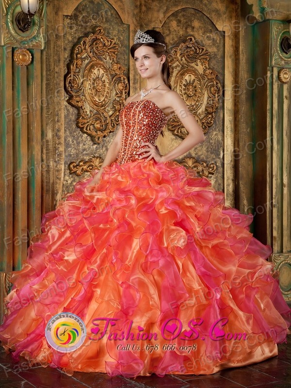 2013 Totonicapan Guatemala Multi-Color Quinceanera Dress For Winter Beading and Ruffles Decorate Bodice Strapless The Brand New Style Organza Ball Gown Style QDZY251FOR