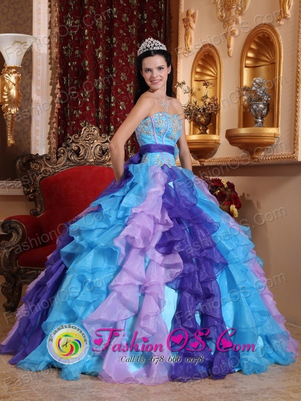Prom Beading and Appliques Decorate Multi-color Stylish Quinceanera Dress With Sweetheart Neckline IN  San Miguelito Nicaragua  Style QDZY513FOR 