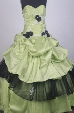 Beautful Ball Gown Sweetheart Neck Floor-length Yellow Green Vintage Quinceanera Dress LZ426063