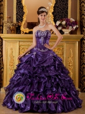 Moron Cuba sweet sixteen  Quinceanera Dress With Organza Purple Sweetheart Ruffle Decorate Style QDZY020FOR