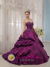  Eggplant Purple Quinceanera Dress For 2013 Sweetheart Court Train Appliques With Beads Taffeta Ball Gown in Juayua  El Salvador  Style QDZY177FOR