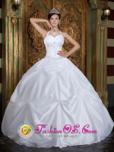 Customer Made Ball Gown White Sweet 16 Dress With Halter Taffeta Beading IN Sonsonate   El Salvador Style QDZY260FOR