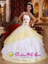 2013 San Benito Guatemala Romantic White and Light Yellow Quinceanera Dress With Embroidery Decorate For Military Bal Style QDZY420FOR