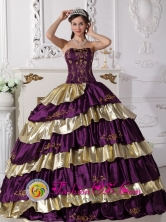 2013 Sanarate Guatemala Customize Beautiful Embroidery Decorate Purple and Gold Quinceanera Dress With Floor-length Taffeta Style QDZY414FOR