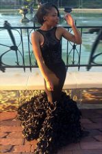  Mermaid Black Scoop Neckline Lace Prom Evening Gown Sleeveless Backless
