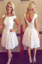  Scoop Lace Knee Length A-line Cap Sleeves White Homecoming Dress Zipper
