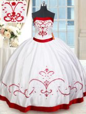 Popular White and Red Ball Gowns Satin Strapless Sleeveless Beading and Embroidery Floor Length Lace Up 15th Birthday Dress