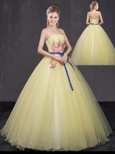 Unique Yellow Strapless Lace Up Appliques Vestidos de Quinceanera Sleeveless