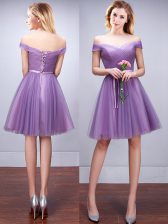  Off the Shoulder Ruching and Belt Dama Dress for Quinceanera Lavender Lace Up Sleeveless Knee Length