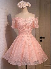 Decent Off the Shoulder Sleeveless Lace Mini Length Lace Up Prom Gown in Peach with Appliques