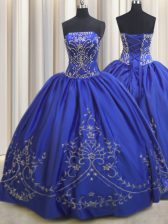 Fashionable Sleeveless Floor Length Beading and Embroidery Lace Up Quinceanera Dresses with Royal Blue