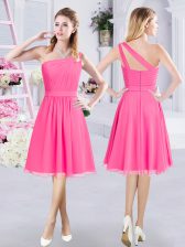 Unique Hot Pink A-line One Shoulder Sleeveless Chiffon Knee Length Zipper Ruching Quinceanera Court of Honor Dress