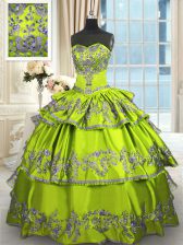  Sweetheart Sleeveless Taffeta Sweet 16 Quinceanera Dress Embroidery and Ruffled Layers Lace Up