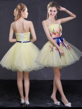  Light Yellow Homecoming Dress Prom and Party with Appliques and Belt Strapless Sleeveless Lace Up