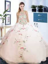  Halter Top Sleeveless Floor Length Embroidery Lace Up Quinceanera Dresses with White