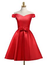  Off the Shoulder Red Sleeveless Bowknot Knee Length Prom Dresses