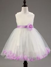  White and Lavender Tulle Zipper Square Sleeveless Knee Length Flower Girl Dress Beading and Hand Made Flower