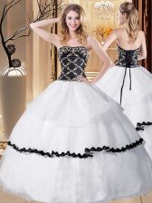 Excellent White Strapless Lace Up Beading Quince Ball Gowns Sleeveless