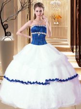  Sleeveless Lace Up Floor Length Beading Ball Gown Prom Dress