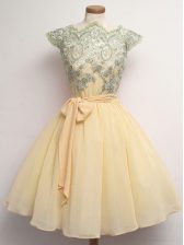 Ideal Knee Length A-line Cap Sleeves Champagne Court Dresses for Sweet 16 Lace Up