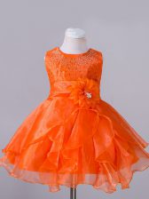 Orange Red Ball Gowns Scoop Sleeveless Organza Knee Length Zipper Beading and Hand Made Flower Little Girls Pageant Dress