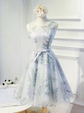 Stylish Sleeveless Organza Mini Length Lace Up Prom Gown in Grey with Lace and Appliques and Belt