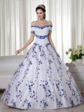  Short Sleeves Floor Length Embroidery Lace Up Quinceanera Dresses with White