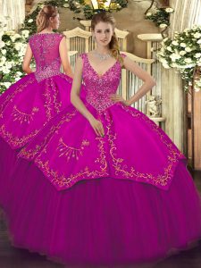  Taffeta and Tulle V-neck Sleeveless Zipper Beading and Embroidery Quinceanera Gowns in Fuchsia