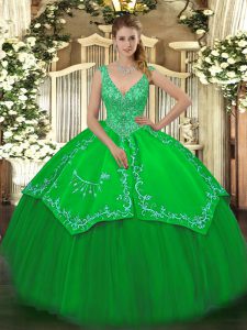  Green Taffeta and Tulle Zipper V-neck Sleeveless Floor Length Sweet 16 Dresses Beading and Embroidery