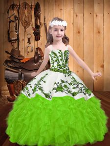 Custom Made Floor Length Lace Up Pageant Gowns For Girls for Party and Sweet 16 and Quinceanera and Wedding Party with Embroidery and Ruffles