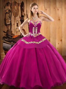  Fuchsia Ball Gowns Ruffles Quinceanera Gowns Lace Up Tulle Sleeveless Floor Length