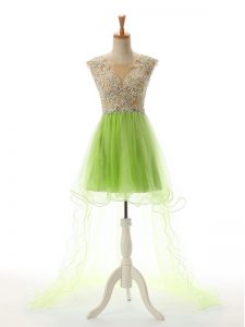 Pretty Tulle Scoop Sleeveless Backless Appliques Prom Gown in 