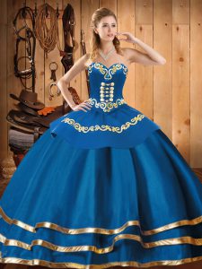 Deluxe Sweetheart Sleeveless Vestidos de Quinceanera Floor Length Embroidery Blue Organza