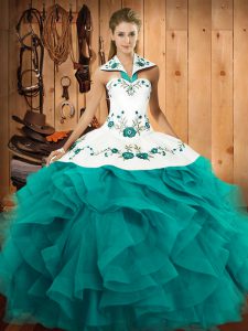  Halter Top Sleeveless Tulle Vestidos de Quinceanera Embroidery and Ruffles Lace Up