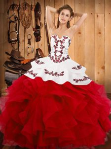  Sleeveless Floor Length Embroidery and Ruffles Lace Up Ball Gown Prom Dress with White And Red 
