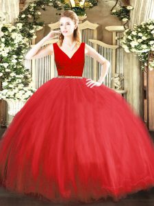 High End Tulle V-neck Sleeveless Zipper Beading Quinceanera Dress in Red
