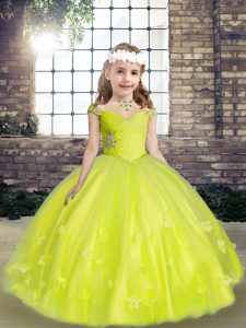  Yellow Green Ball Gowns Tulle Straps Sleeveless Beading and Hand Made Flower Floor Length Lace Up Kids Formal Wear