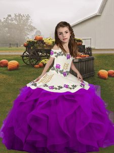 Exquisite Straps Sleeveless Little Girls Pageant Gowns Floor Length Embroidery and Ruffles Purple Organza