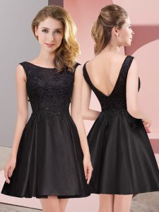 Simple Black Satin Zipper Scoop Sleeveless Mini Length Dama Dress for Quinceanera Lace