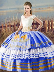 Pretty Asymmetrical Ball Gowns Sleeveless Blue And White Quinceanera Gowns Lace Up
