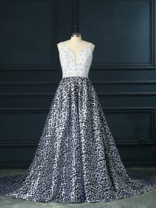 Customized V-neck Sleeveless Brush Train Backless Prom Evening Gown White And Black Printed