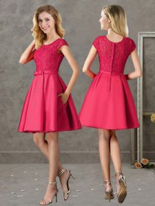 Free and Easy Satin Scoop Short Sleeves Zipper Lace Damas Dress in Red