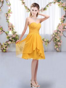  Sleeveless Chiffon Knee Length Lace Up Quinceanera Court of Honor Dress in Gold with Ruffles and Ruching
