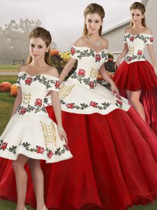  White And Red Lace Up Quinceanera Gowns Embroidery Sleeveless Floor Length