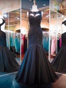  Floor Length Backless Prom Party Dress Black for Prom and Party and Military Ball with Lace