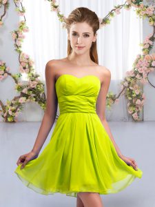 Vintage Yellow Green Sweetheart Neckline Ruching Quinceanera Court of Honor Dress Sleeveless Lace Up