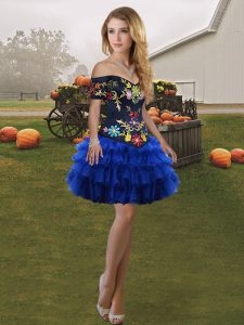 Cheap Royal Blue Ball Gowns Organza Off The Shoulder Sleeveless Embroidery and Ruffled Layers Mini Length Lace Up Prom Gown