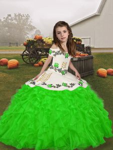  Sleeveless Organza Floor Length Lace Up Girls Pageant Dresses in Green with Embroidery and Ruffles