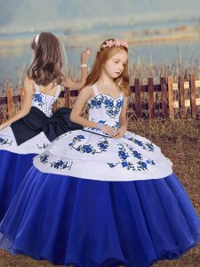  Straps Sleeveless Kids Pageant Dress Floor Length Embroidery Blue Organza